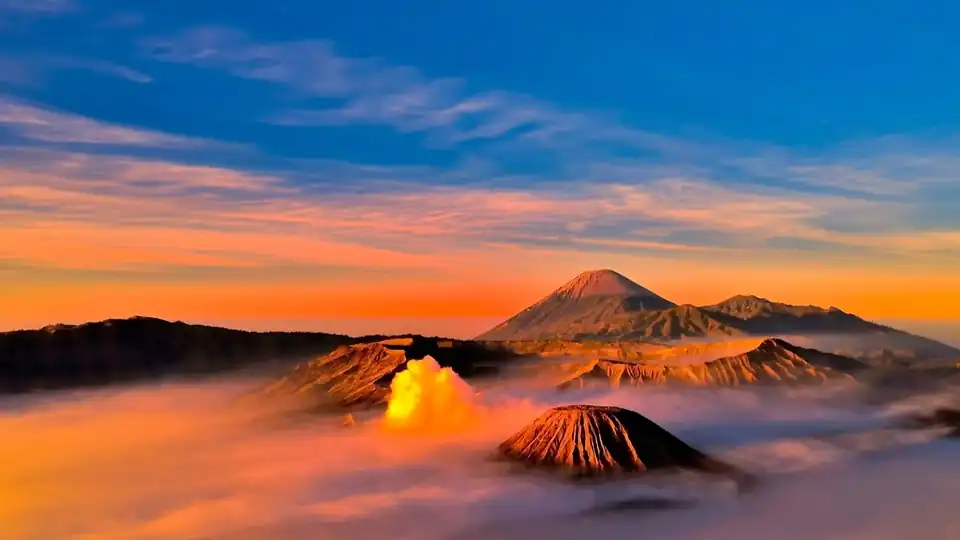 Jasa Driver Motor atau Guide Bromo - Travelling, Profesional, Bergaransi