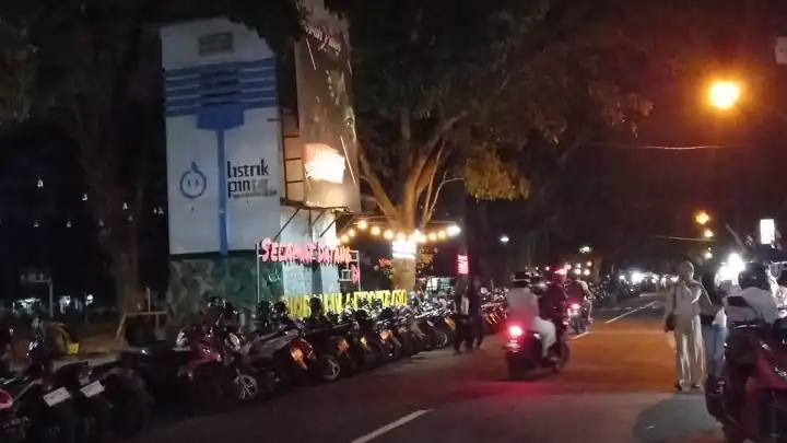 Jasa kalau mager parafrase di aku saja - Parafrase, Profesional, Bergaransi