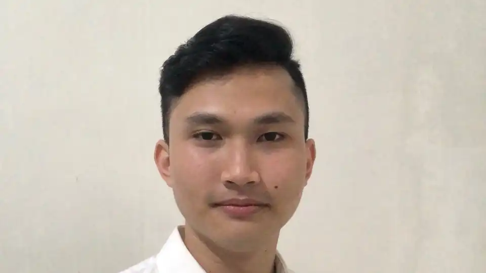 Jasa Model pakaian pria - Model, Profesional, Bergaransi