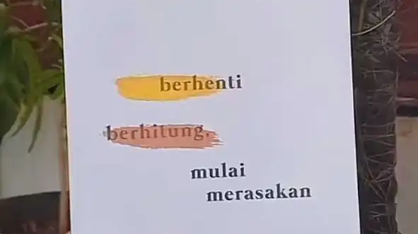 Jasa Buku harian yang dapat membantu meningkatkan kesadaran dan refleksi diri. - Penulisan Konten, Profesional, Bergaran