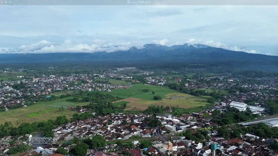 Jasa Drone Pilot Aerial Jember - Produksi Video, Profesional, Bergaransi