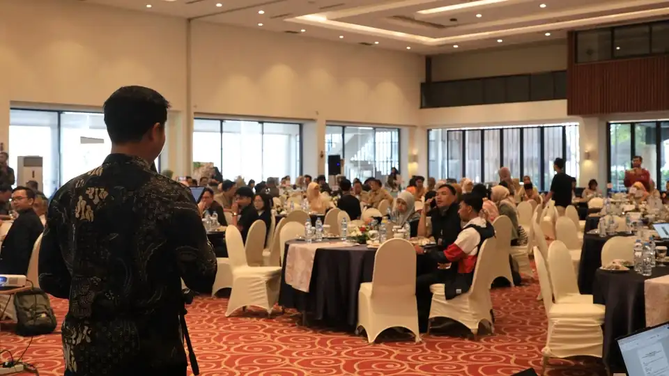 Jasa MC Profesional - Formal (Seremoni, Forum, dan Acara Kedinasan) - Master of Ceremony, Profesional, Bergaransi