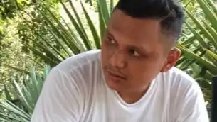 Jasa Penulisan Buku Biografi - Biografi, Profesional, Bergaransi